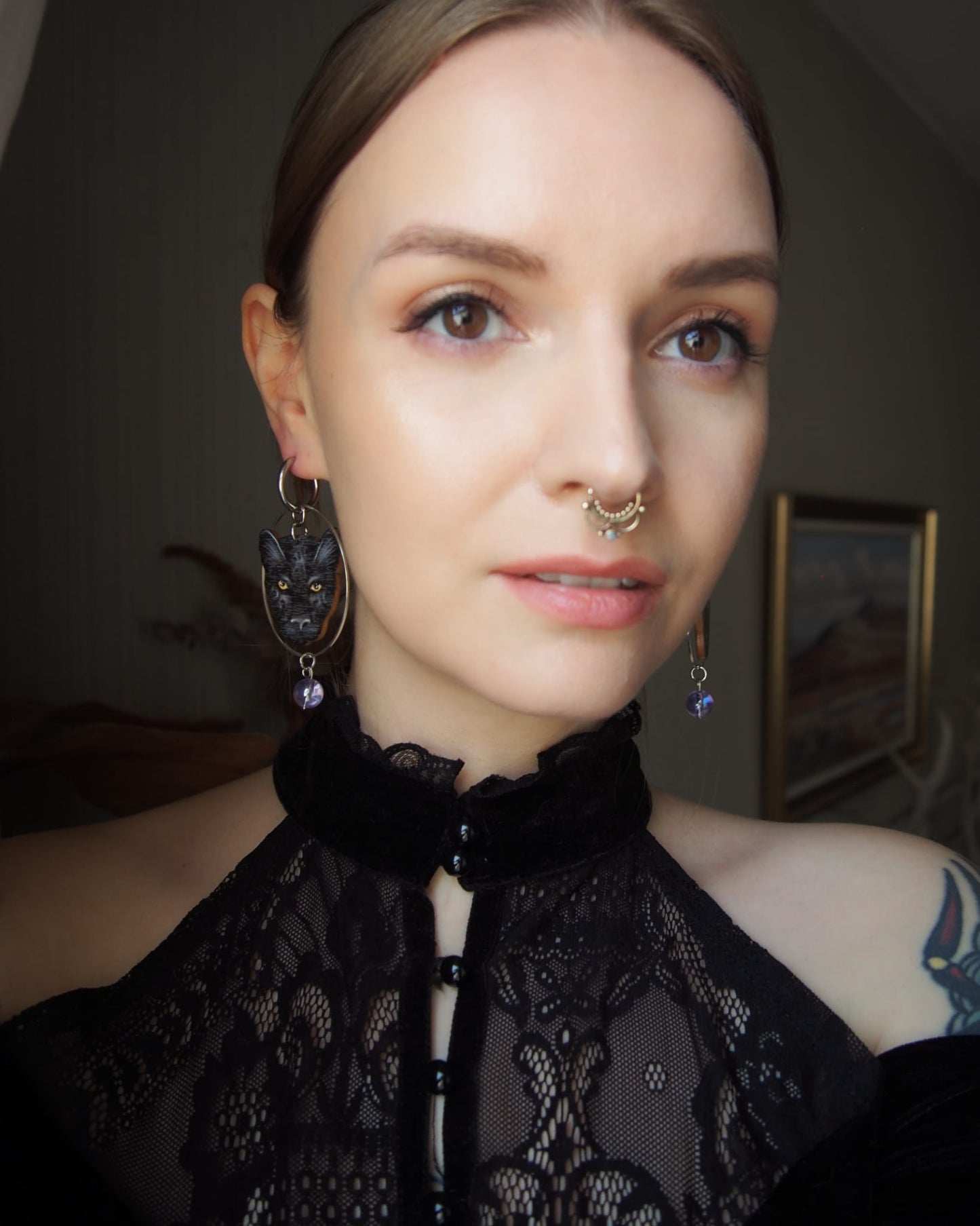 Musta pantteri korvakoru / Black panther earrings