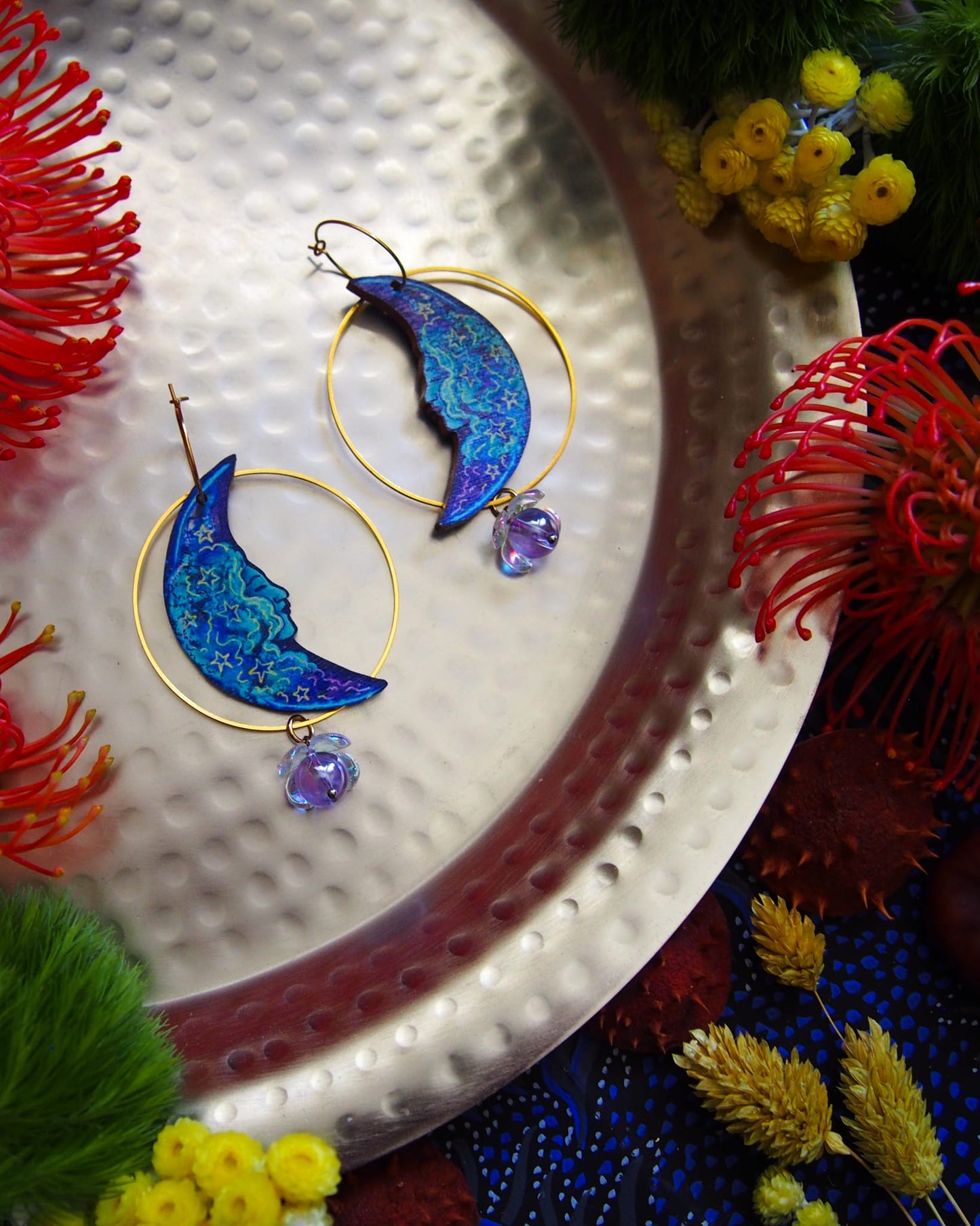 Kuutar korvakorut / Lunar goddess earrings