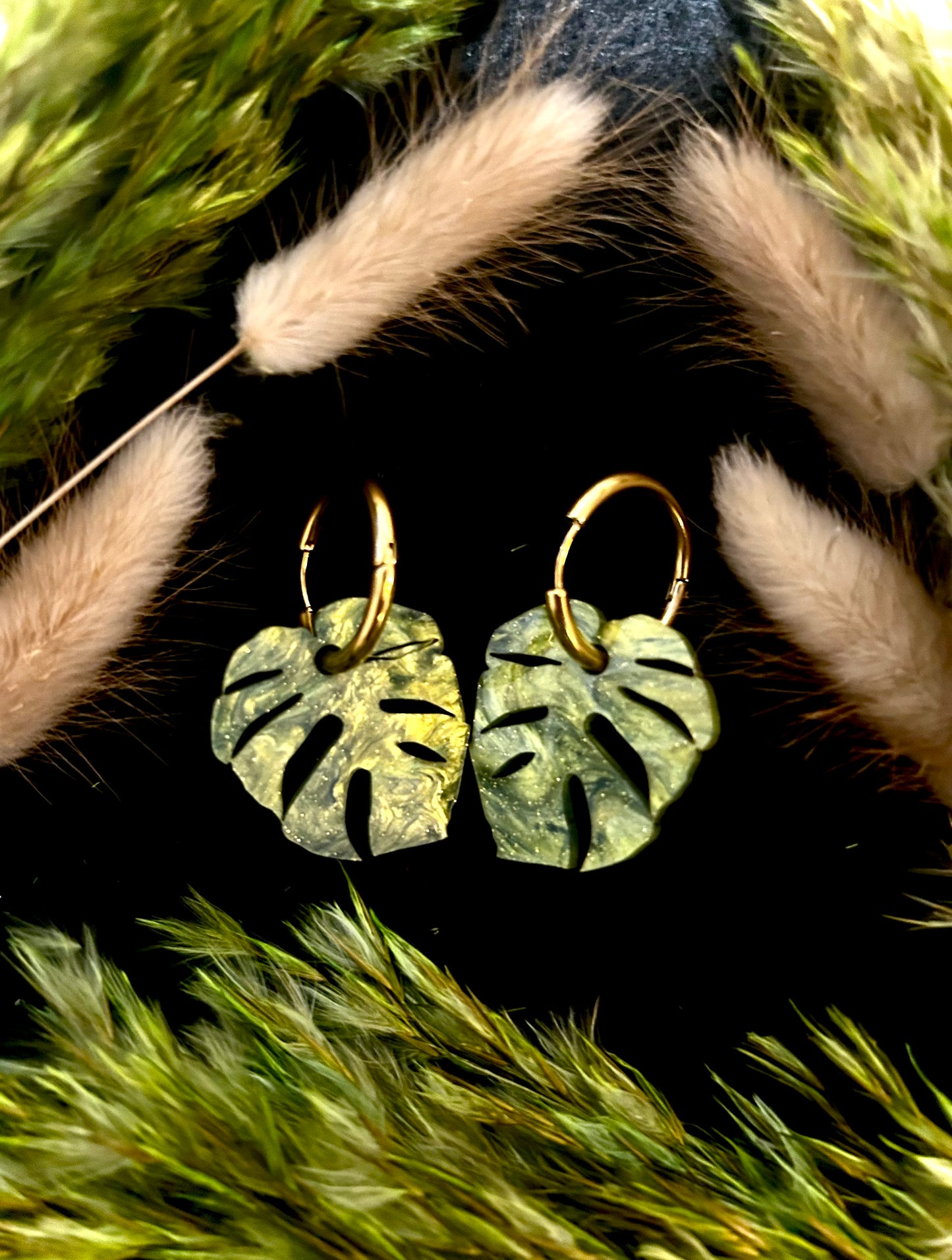 Vera earring, spring green