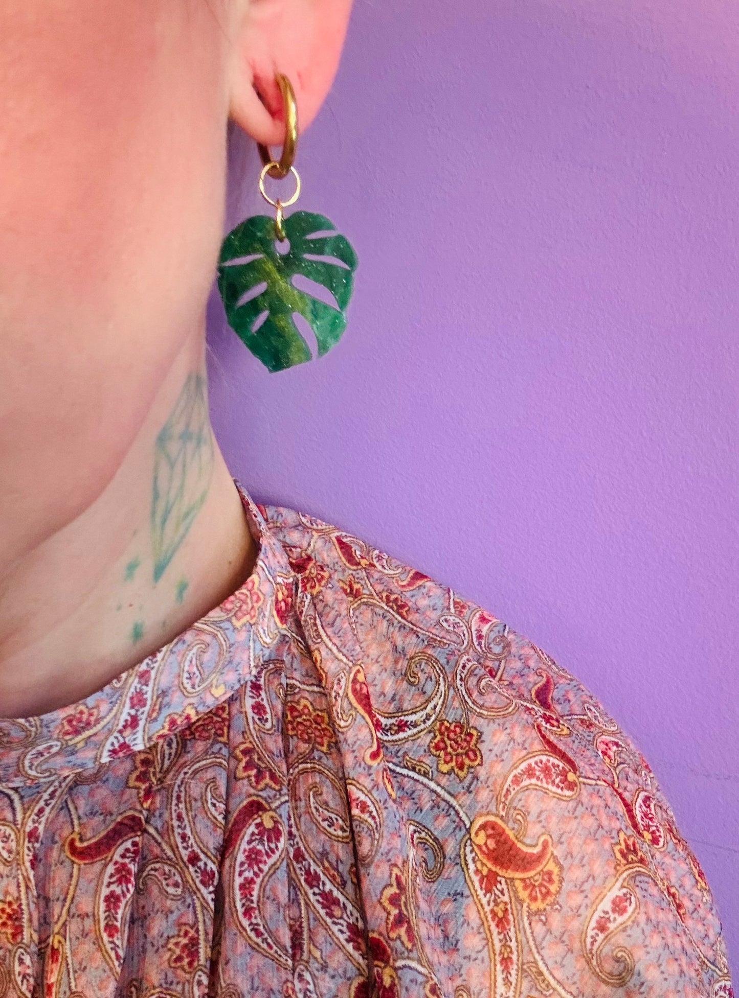 Vera Monstera grass green hoops